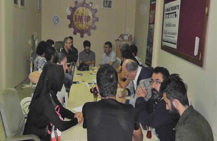 Bu Parti İşçilerin Partisidir Bu Parti İşçilerin Partisidir