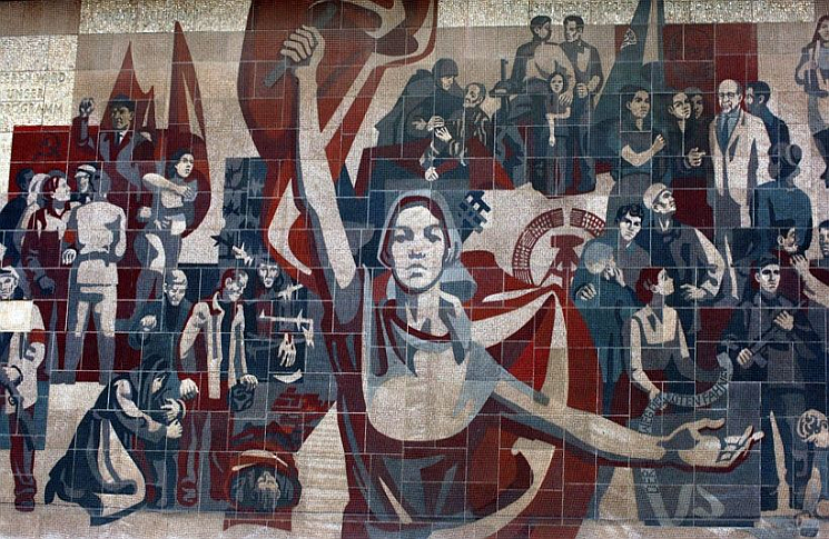 Ekim Devrimi’nin Değerleri Yaşamaya Devam Ediyor Ekim Devrimi’nin Değerleri Yaşamaya Devam Ediyor