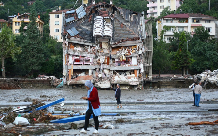 İhmaller, afetlerin yıkım, zarar ve ölüme yol açma oranlarını artırıyor