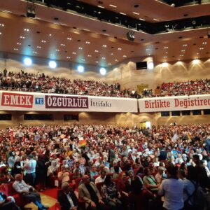 Emek ve Özgürlük İttifakı yol haritasını açıkladı Emek ve Özgürlük İttifakı yol haritasını açıkladı
