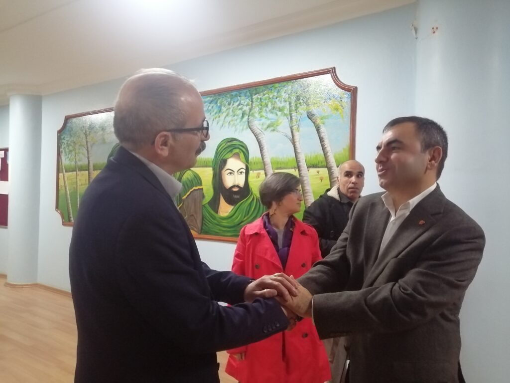 Genel Başkan Ercüment Akdeniz, Gazi Cemevi'ni ziyaret etti: Türkiye'nin laikliğe ihtiyacı var Genel Başkan Ercüment Akdeniz, Gazi Cemevi'ni ziyaret etti: Türkiye'nin laikliğe ihtiyacı var