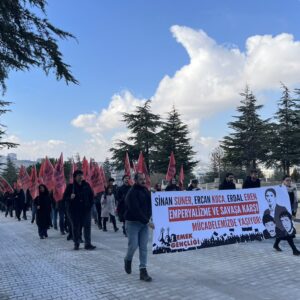 Genç komünist Erdal Eren idam edilişinin 43. yılında mezarı başında anıldı