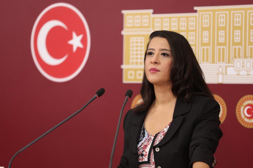 EMEP’Lİ KARACA: TAŞIMALI EĞİTİMİN SINIRLANDIRILMASI ÇOCUKLARIEĞİTİMDEN KOPARABİLİR