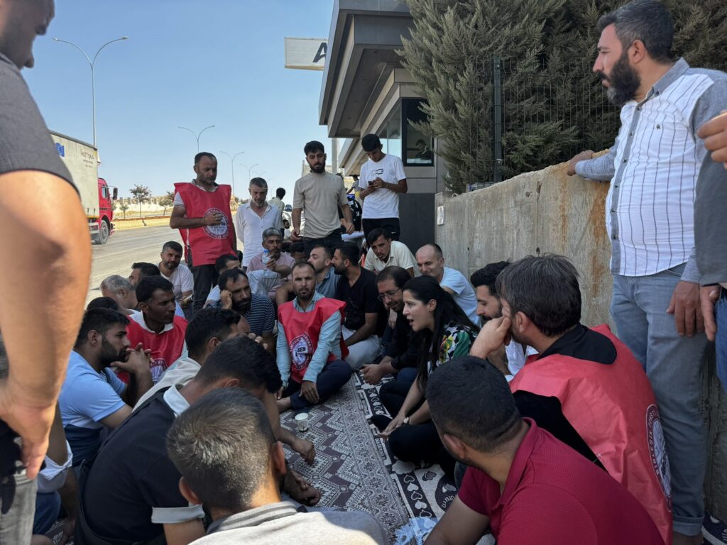 Sevda Karaca Akcanlar İşçilerini Ziyaret Etti: Talancılara Karşı Emeğinin hakkını İsteyenlerin Savaşı