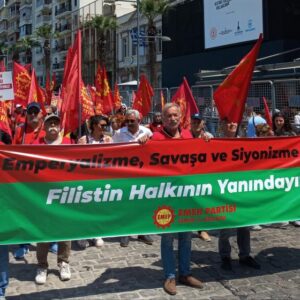 BARBARLIKTA SINIR TANIMAYAN İSRAİL DURDURULMALIDIR!