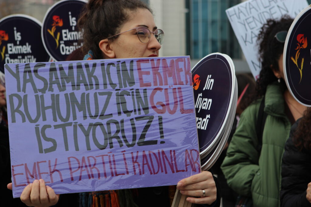 Emek Partisi GYK üyesi Sema Barbaros:‘Haklarımız ve hayatlarımız için mücadeleye!’