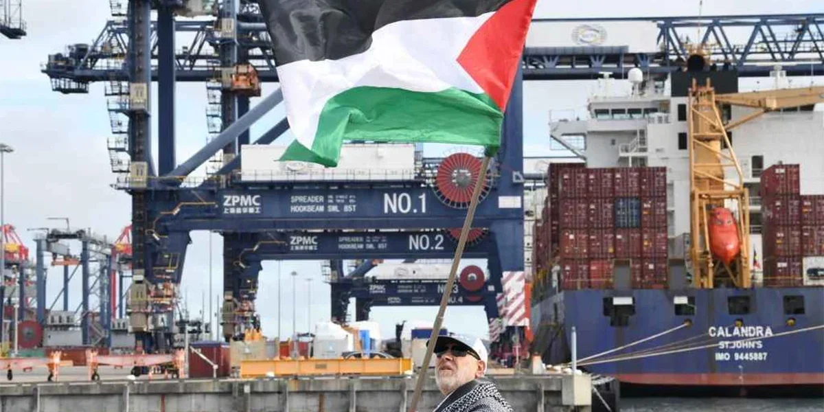 Bayhan’dan Bolat’a İsrail sorusu: Ticaret en kutsal değeriniz mi?