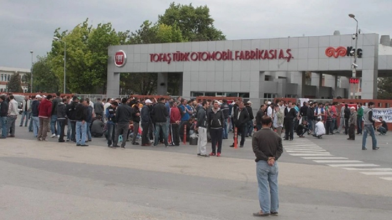 EMEP Milletvekili Bayhan TOFAŞ’taki işten çıkarmaları Bakan Işıkhan’a sordu