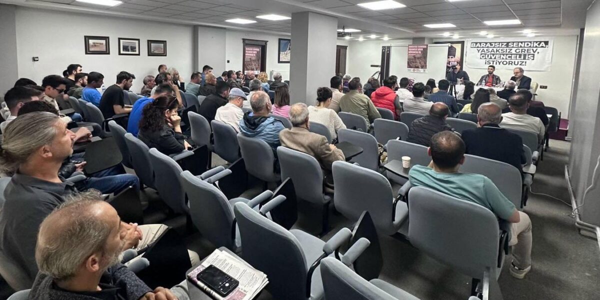 Kayseri’de ‘Barajsız sendika, yasaksız grev, güvenceli iş’ paneli düzenlendi