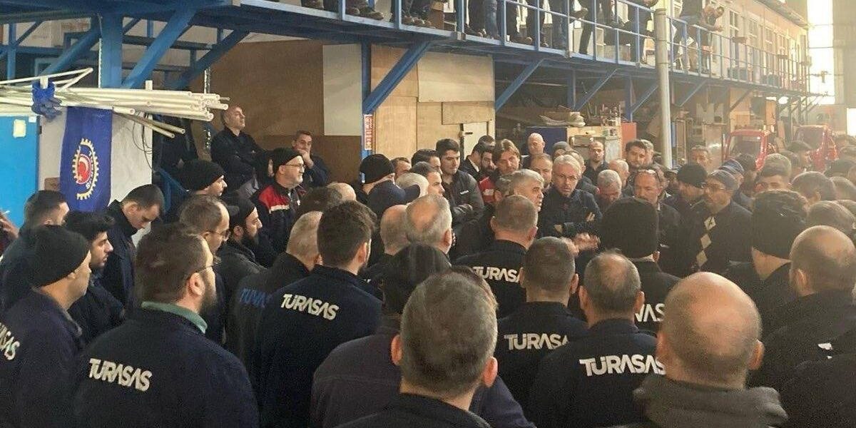 Geleceğimizi patronun ve sendikal bürokrasinin insafına bırakmayalım