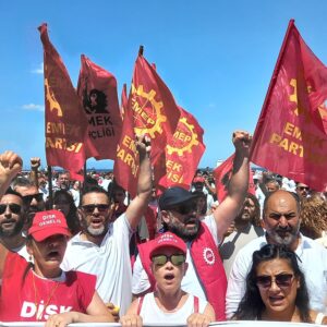 EMEP İzmir İl Örgütü: İzmir Büyükşehir Belediyesi’nde işçi kıyımına dur diyelim