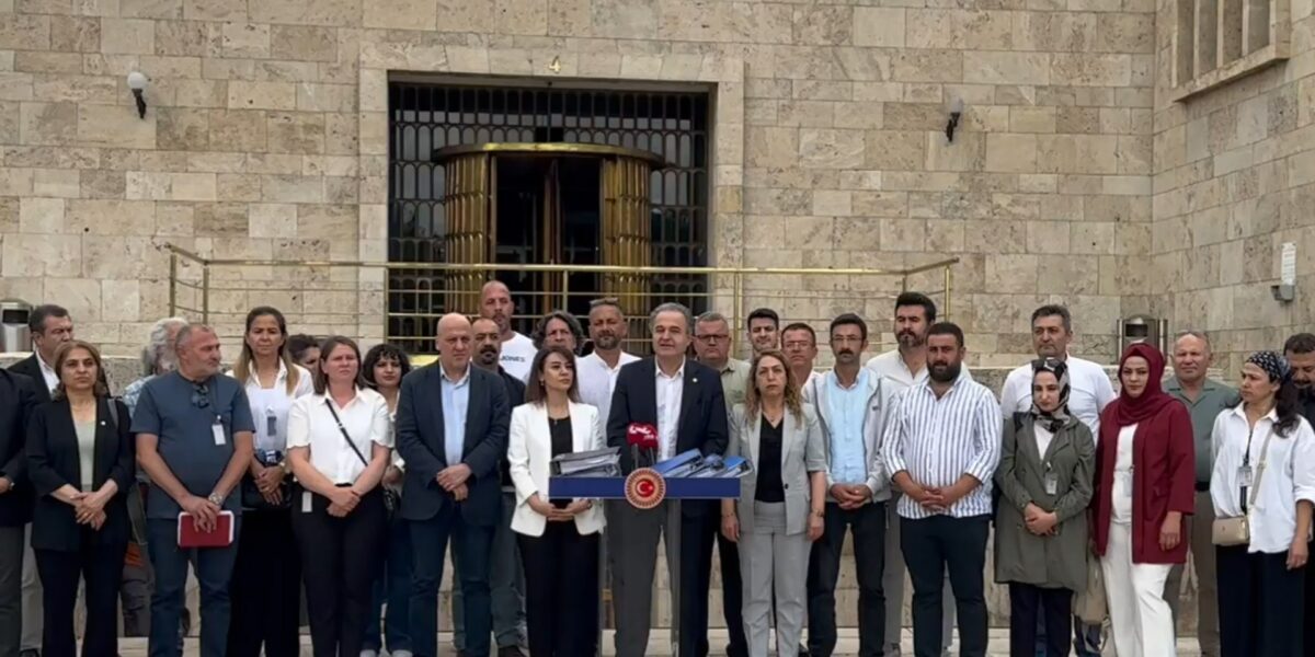 “Barajsız sendika, yasaksız grev, güvenceli iş”