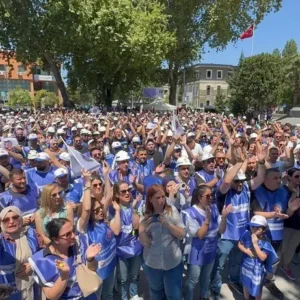 Bayhan: Kamu işçisinin mücadelesi Saray rejiminin gerçek yüzünü teşhir ediyor