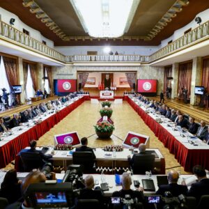 İskender Bayhan’dan Komisyon yorumu: “Şeffaflık fikrimiz değişmedi” İskender Bayhan’dan Komisyon yorumu: “Şeffaflık fikrimiz değişmedi”