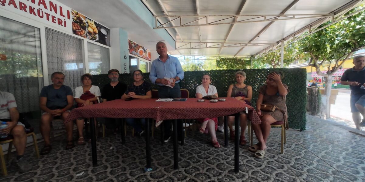 EMEP yangın raporunu İzmir Seferihisar’da açıkladı: “Toprağın altını maden, üstünü odun gören anlayışla ülke yönetilmez” EMEP yangın raporunu İzmir Seferihisar’da açıkladı: “Toprağın altını maden, üstünü odun gören anlayışla ülke yönetilmez”