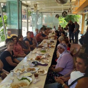EMEP’ten Peri Tekstil işçilerine dayanışma kahvaltısı EMEP’ten Peri Tekstil işçilerine dayanışma kahvaltısı
