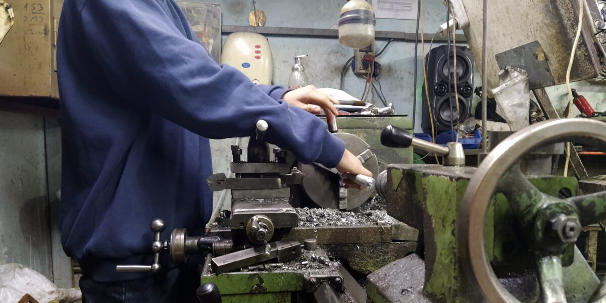 Karaca, OVP’yi mercek altına aldı: Saray’ın üç yıllık hedefi yatılı çocuk işçi kampları