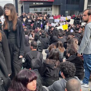 Sevda Karaca, ERÜ öğrencilerinin sorularını Bakan’a iletti: “Rektör görevine devam edecek mi?”