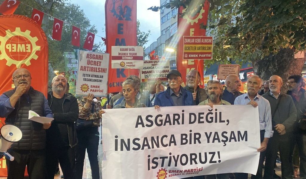 EMEP’ten asgari ücret eylemi: Asgari değil, insanca bir yaşam için birleşelim EMEP’ten asgari ücret eylemi: Asgari değil, insanca bir yaşam için birleşelim