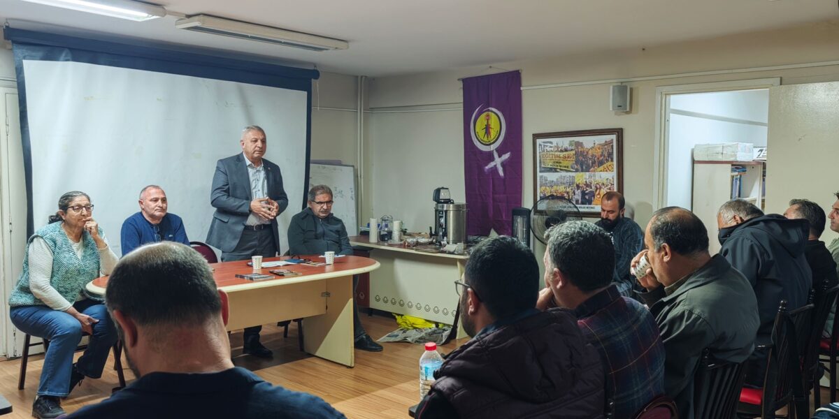 Aslan, İzmir’de belediye işçileriyle buluştu: Çözüm, işçinin birleşik mücadelesinde