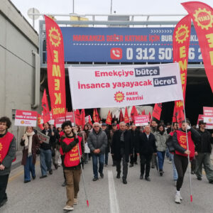 EMEP Kocaeli İl Örgütünden asgari ücrete tepki: 28 bin 75 TL sefalet ücretidir EMEP Kocaeli İl Örgütünden asgari ücrete tepki: 28 bin 75 TL sefalet ücretidir