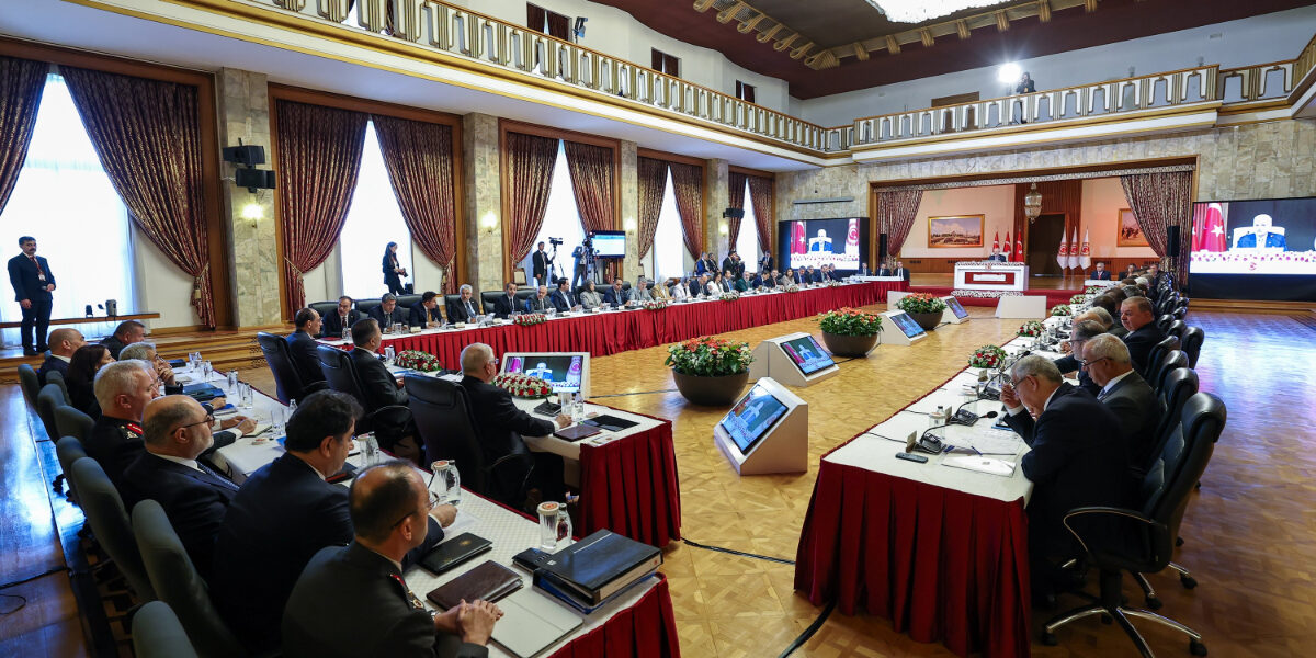 EMEP, komisyona çözüm raporu sundu: Kalıcı barış için acil adımlar atılmalı