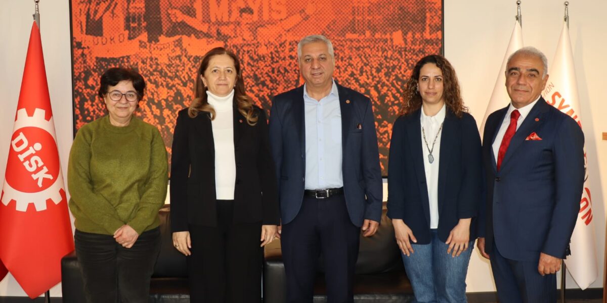 Emek Partisinden DİSK’e 1 Mayıs ziyareti: ‘1 Mayıs birleşik mücadelenin vesilesi olmalı’