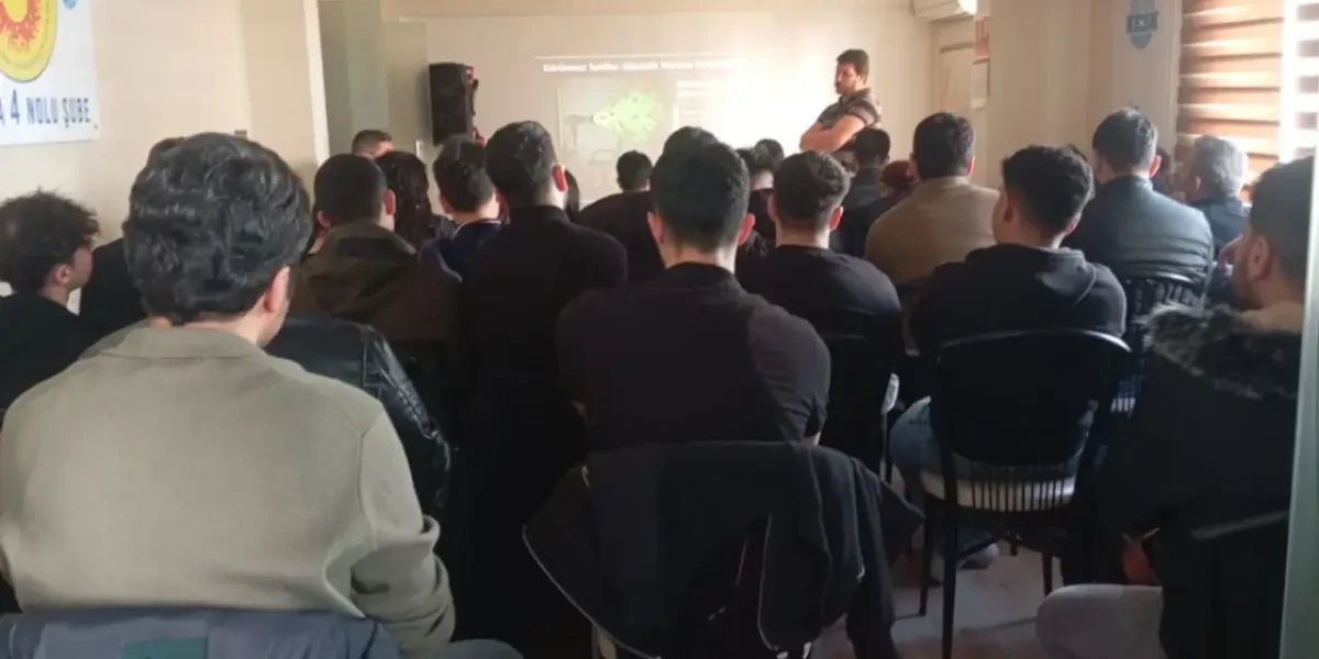 EMEP Sincan İlçe Örgütü, işçilerle işçi sağlığı ve iş güvenliğini tartıştı