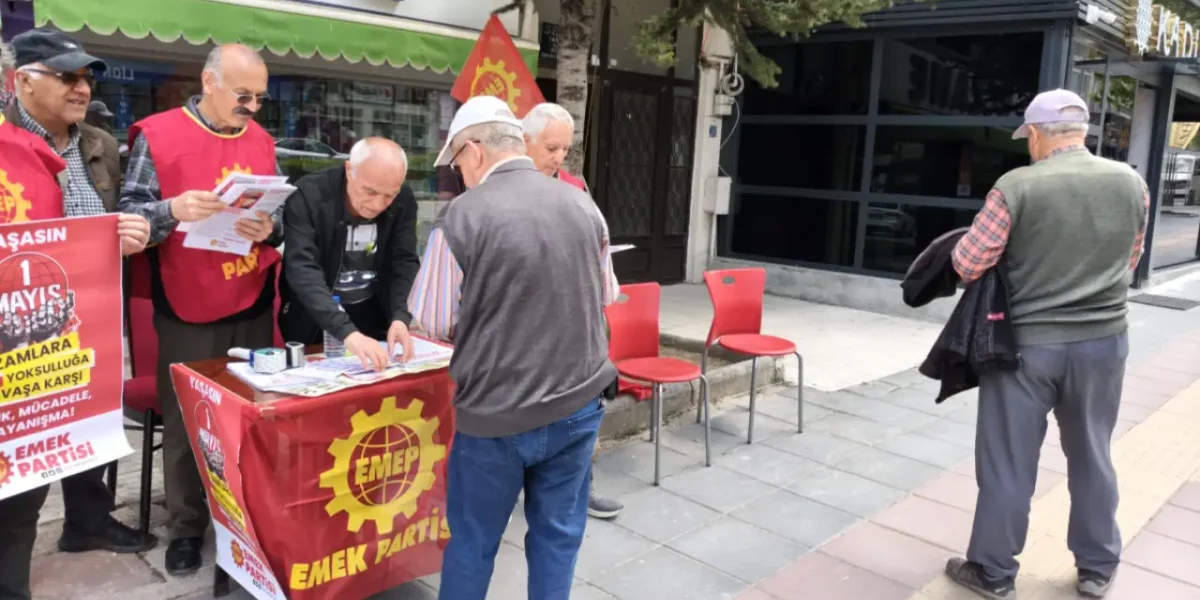 EMEP Çorum İl Örgütü: Sömürüye ve baskıya karşı 1 Mayıs’ta alanlardayız EMEP Çorum İl Örgütü: Sömürüye ve baskıya karşı 1 Mayıs’ta alanlardayız