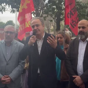 İskender Bayhan: ‘Deprem toplanma alanına göz dikmekten vazgeçin’ İskender Bayhan: ‘Deprem toplanma alanına göz dikmekten vazgeçin’