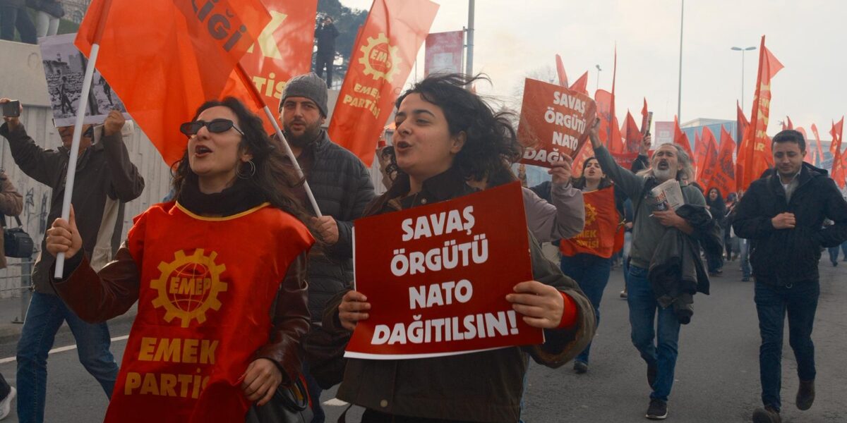 İstanbul’da NATO’ya karşı ses yükseldi: ‘Emperyalist-siyonist saldırganlığa karşı NATO dağıtılsın’