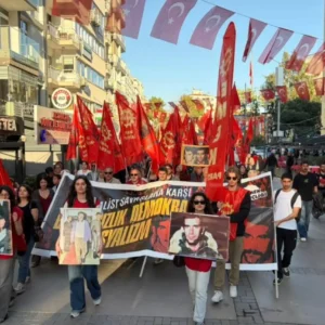 Üç Fidan birçok ilde anıldı: Denizleri anmak, emperyalizme ve kapitalist düzene karşı mücadeleden geçiyor