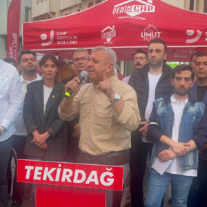 Aslan: Bu mücadele Saray ile 86 milyon arasındadır