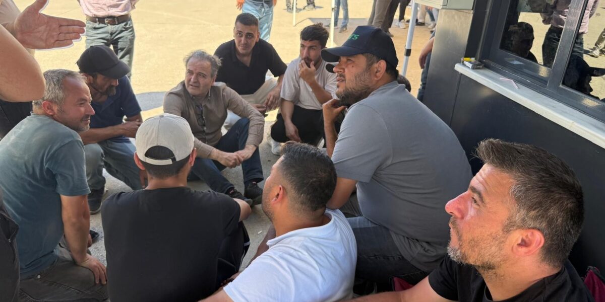 İskender Bayhan’dan Mercedes İşçilerine Dayanışma Çağrısı: “Taşeron İşçilerin Mücadelesi Hepimizin Mücadelesidir”