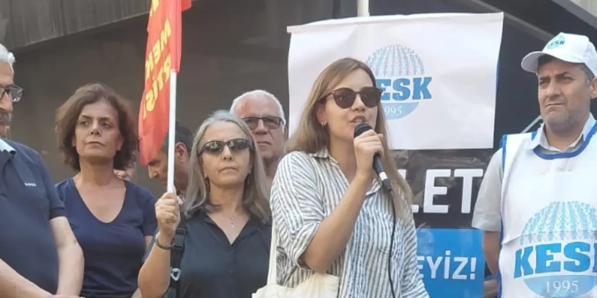 EMEP’ten dayanışma ziyareti: KESK’in mücadelesi hak arayışındaki tüm kesimlerin mücadelesidir EMEP’ten dayanışma ziyareti: KESK’in mücadelesi hak arayışındaki tüm kesimlerin mücadelesidir