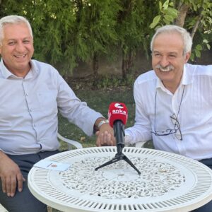 EMEP Genel Başkanı Seyit Aslan’dan Dr. Adnan Selçuk Mızraklı’ya ziyaret EMEP Genel Başkanı Seyit Aslan’dan Dr. Adnan Selçuk Mızraklı’ya ziyaret