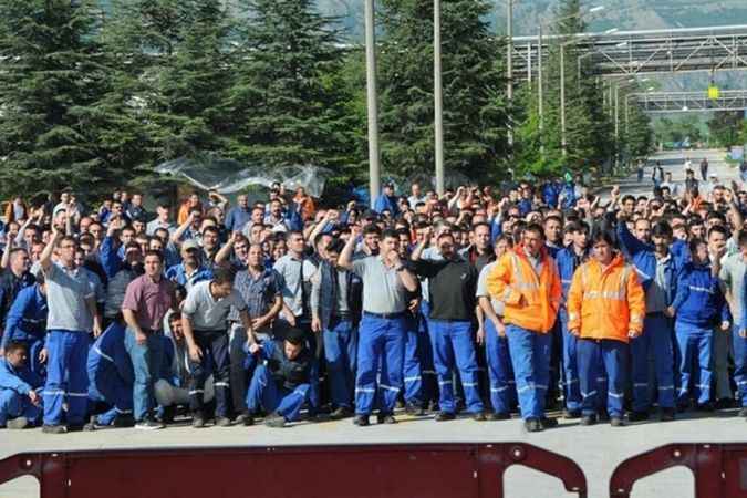 İskender Bayhan, Ford Otosan’daki çalışma koşullarını Meclis’e taşıdı İskender Bayhan, Ford Otosan’daki çalışma koşullarını Meclis’e taşıdı