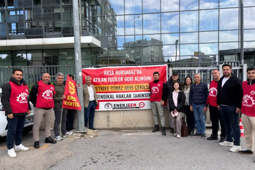 Genel Başkan Aslan Özdağlı Lojistik işçilerini ziyaret etti: 'Çıkış borsada değil, işçilerin birliği ve mücadelesinde' Genel Başkan Aslan Özdağlı Lojistik işçilerini ziyaret etti: 'Çıkış borsada değil, işçilerin birliği ve mücadelesinde'